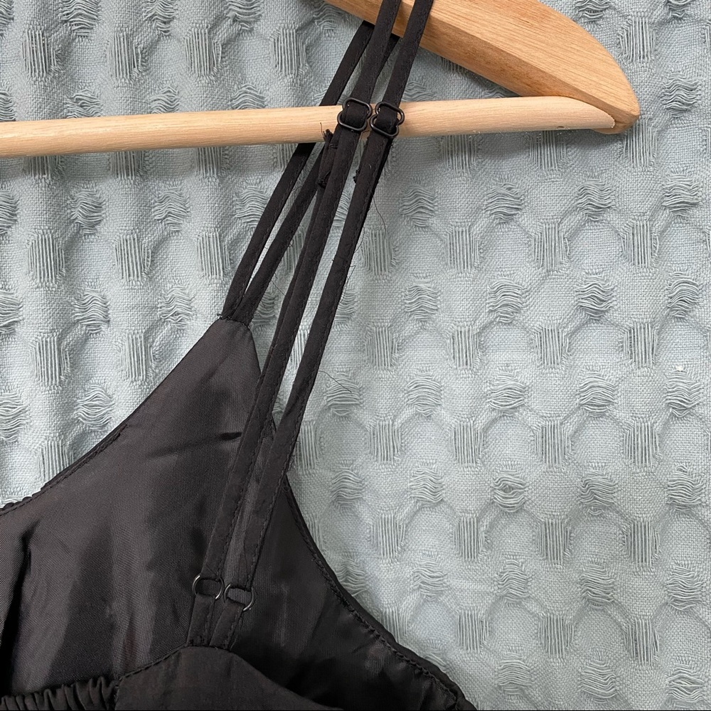 🌈5/$25 BUNDLE! H&M cute satin little black dress LBD - Picture 6 of 7